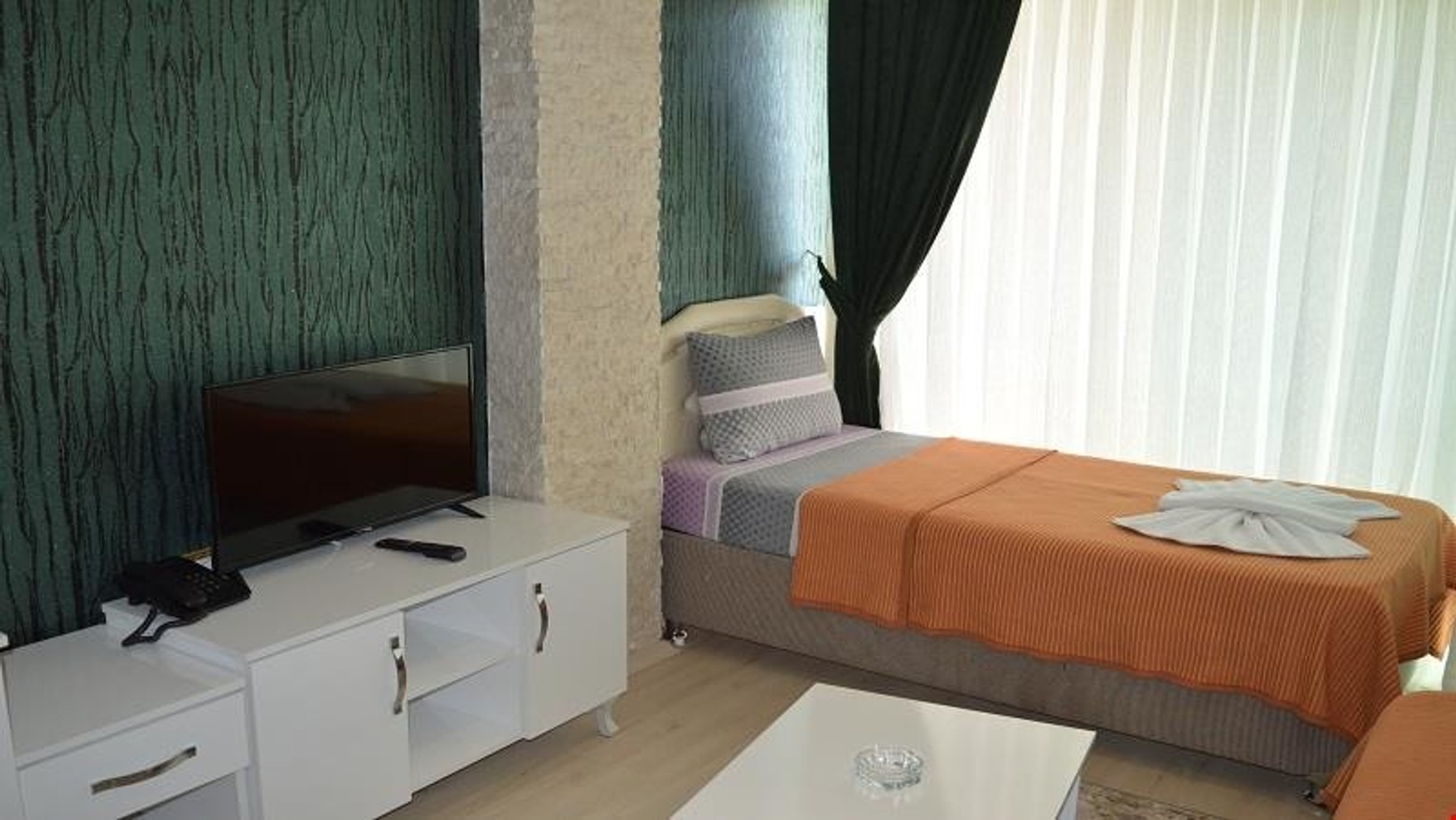 Saray Park Otel iletişim görseli